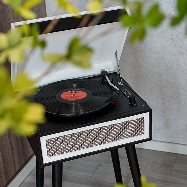 Retro Vinyl Record Player